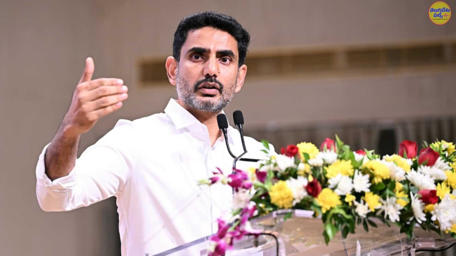 చంద్రబాబుకు అండగా “యంగ్ హార్డ్ వేర్ టీమ్”- నారా లోకేష్